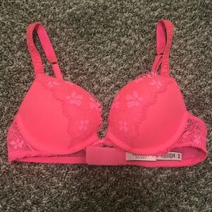 Victoria’s Secret Dream Angel Bra